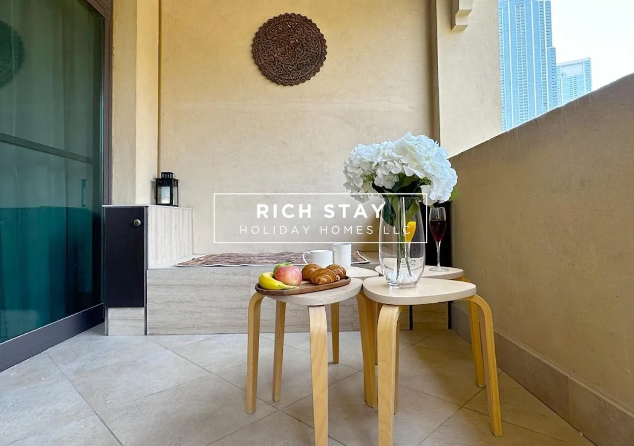Appartamento Upgraded 1Br In Downtown With Burj Khalifa View Dubai